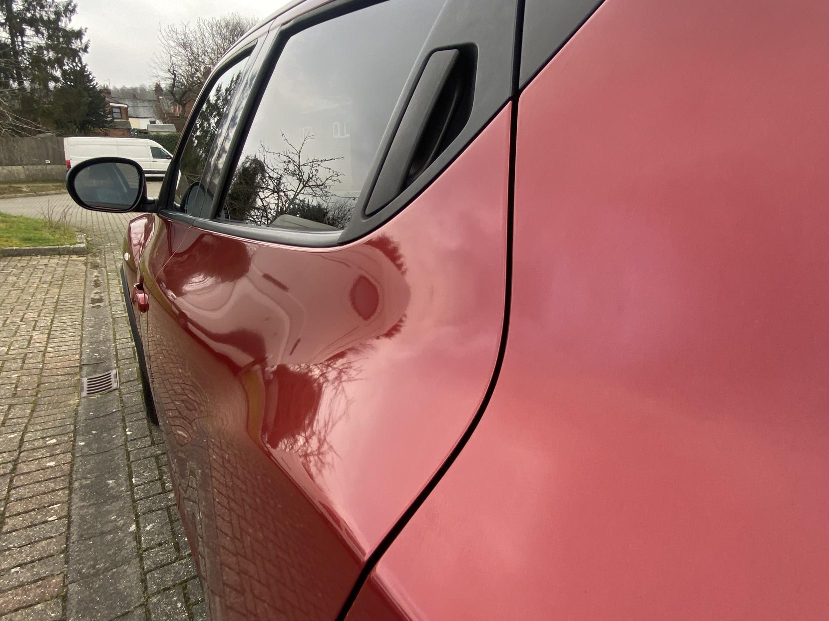 Nissan Juke 1.6 DIG-T Tekna SUV 5dr Petrol Manual Euro 5 (190 ps)