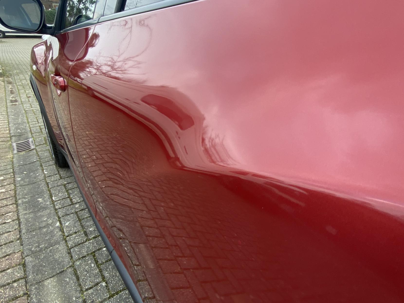 Nissan Juke 1.6 DIG-T Tekna SUV 5dr Petrol Manual Euro 5 (190 ps)