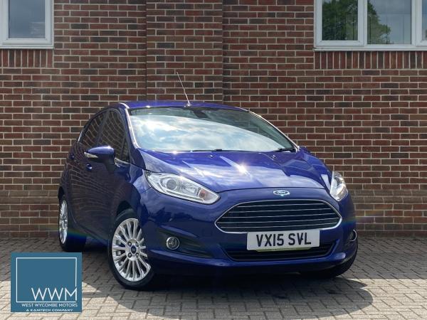 Ford Fiesta 1.0T EcoBoost Titanium Hatchback 5dr Petrol Powershift Euro 5 (100 ps)