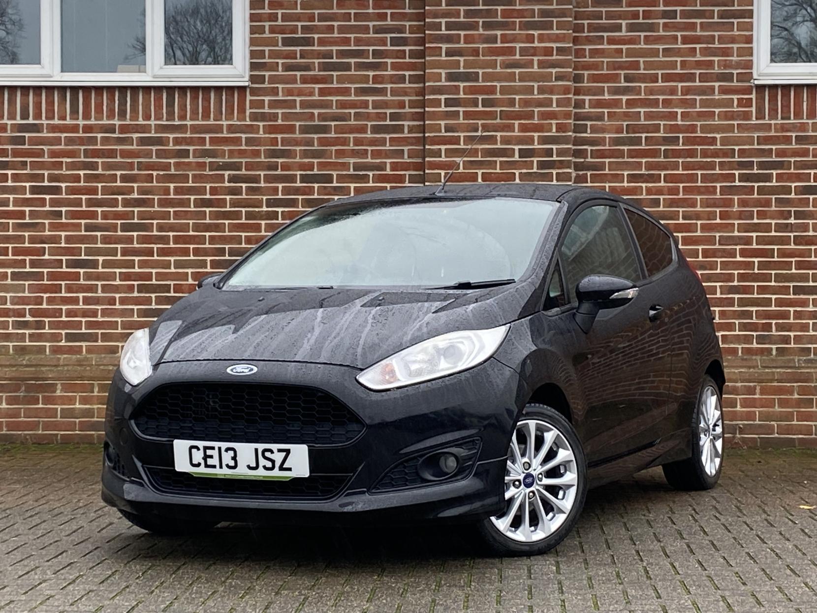 Ford Fiesta 1.0T EcoBoost Zetec S Hatchback 3dr Petrol Manual Euro 5 (s/s) (125 ps)