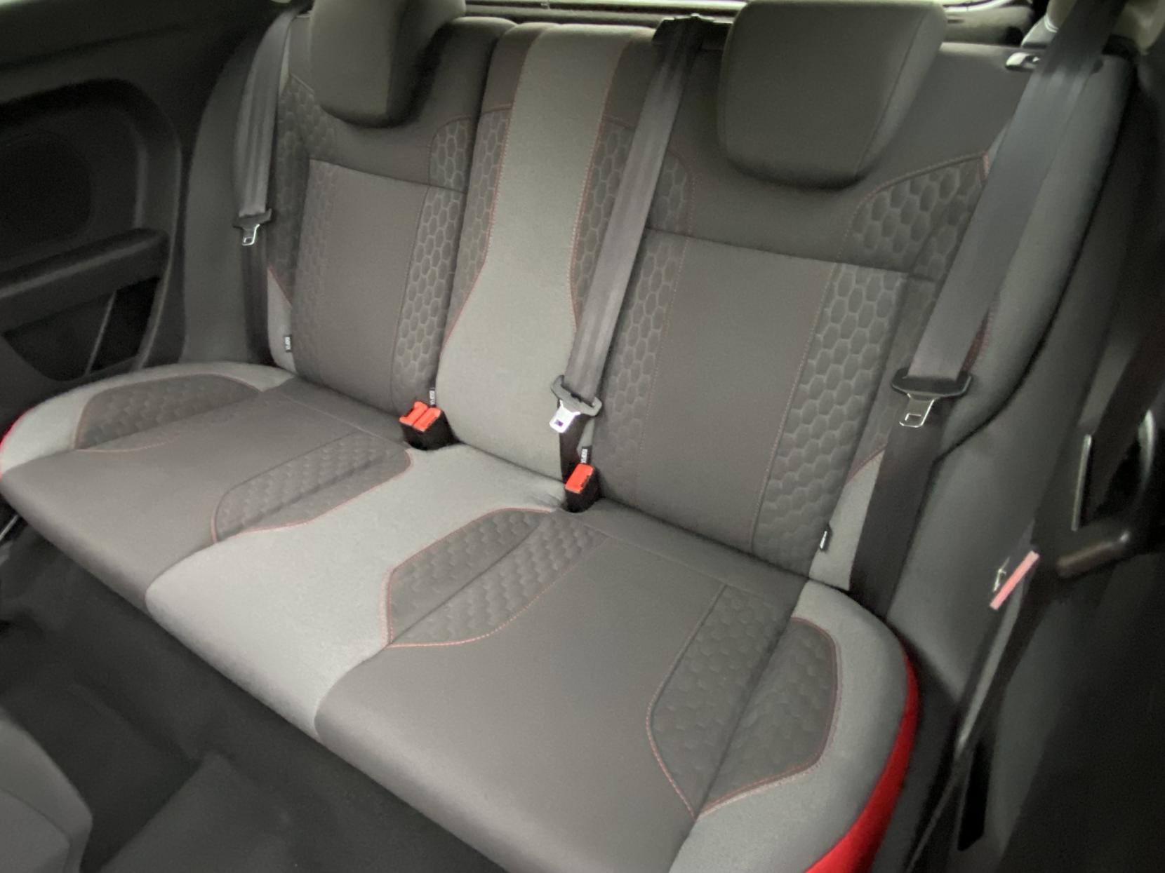 Ford Fiesta 1.0T EcoBoost Zetec S Hatchback 3dr Petrol Manual Euro 5 (s/s) (125 ps)