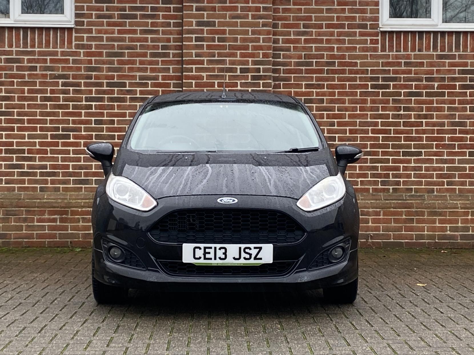 Ford Fiesta 1.0T EcoBoost Zetec S Hatchback 3dr Petrol Manual Euro 5 (s/s) (125 ps)