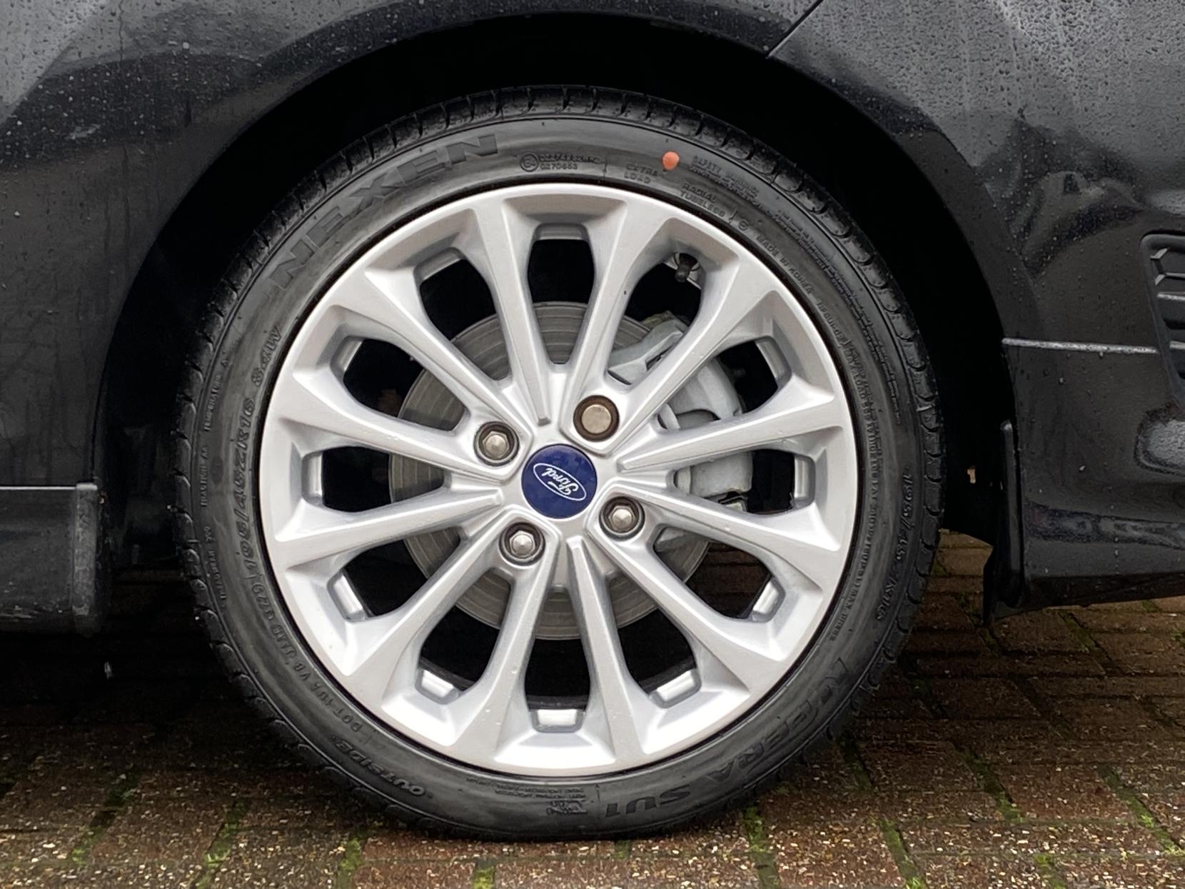 Ford Fiesta 1.0T EcoBoost Zetec S Hatchback 3dr Petrol Manual Euro 5 (s/s) (125 ps)