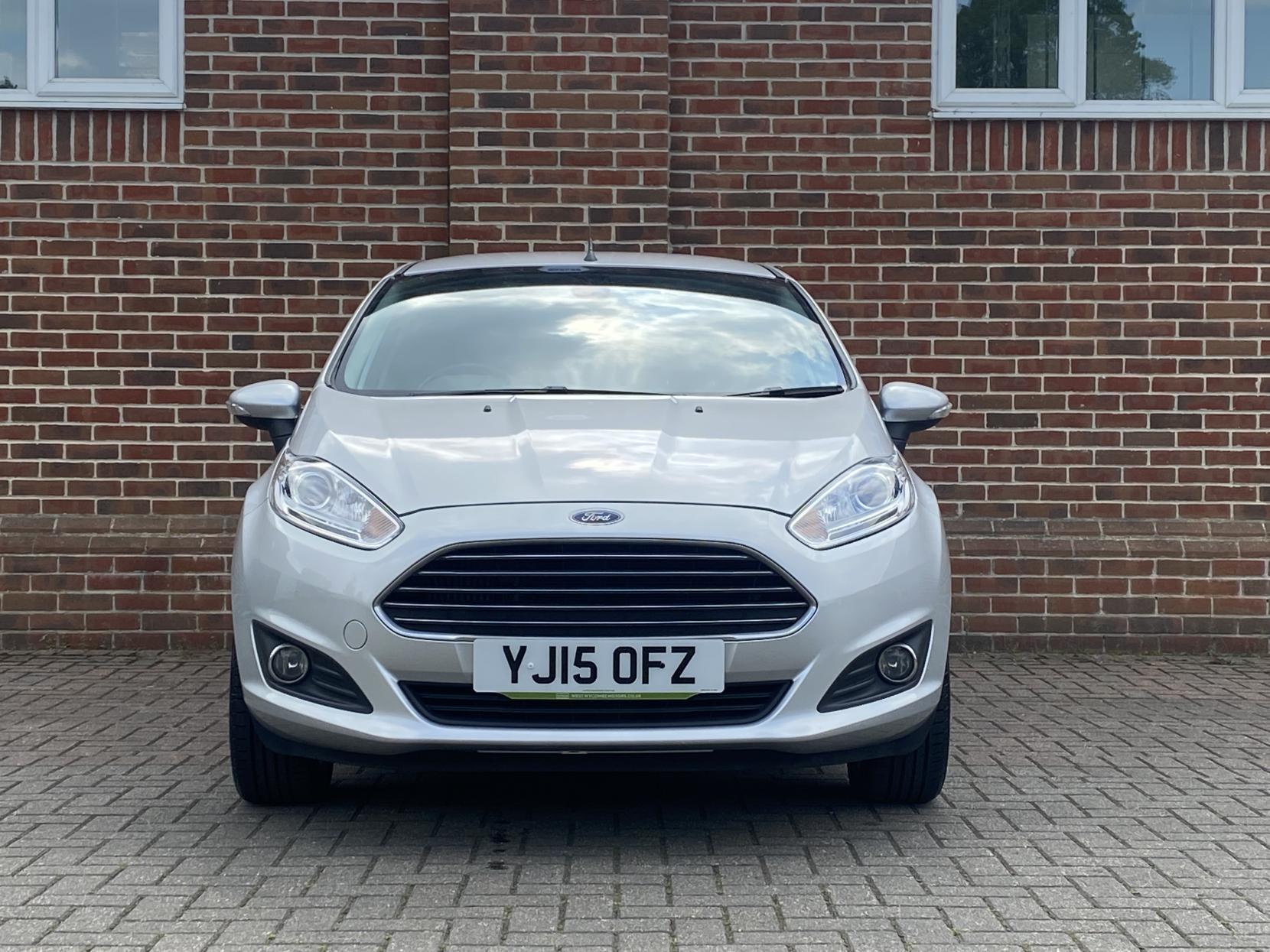 Ford Fiesta 1.0T EcoBoost Titanium Hatchback 5dr Petrol Manual Euro 5 (s/s) (100 ps)