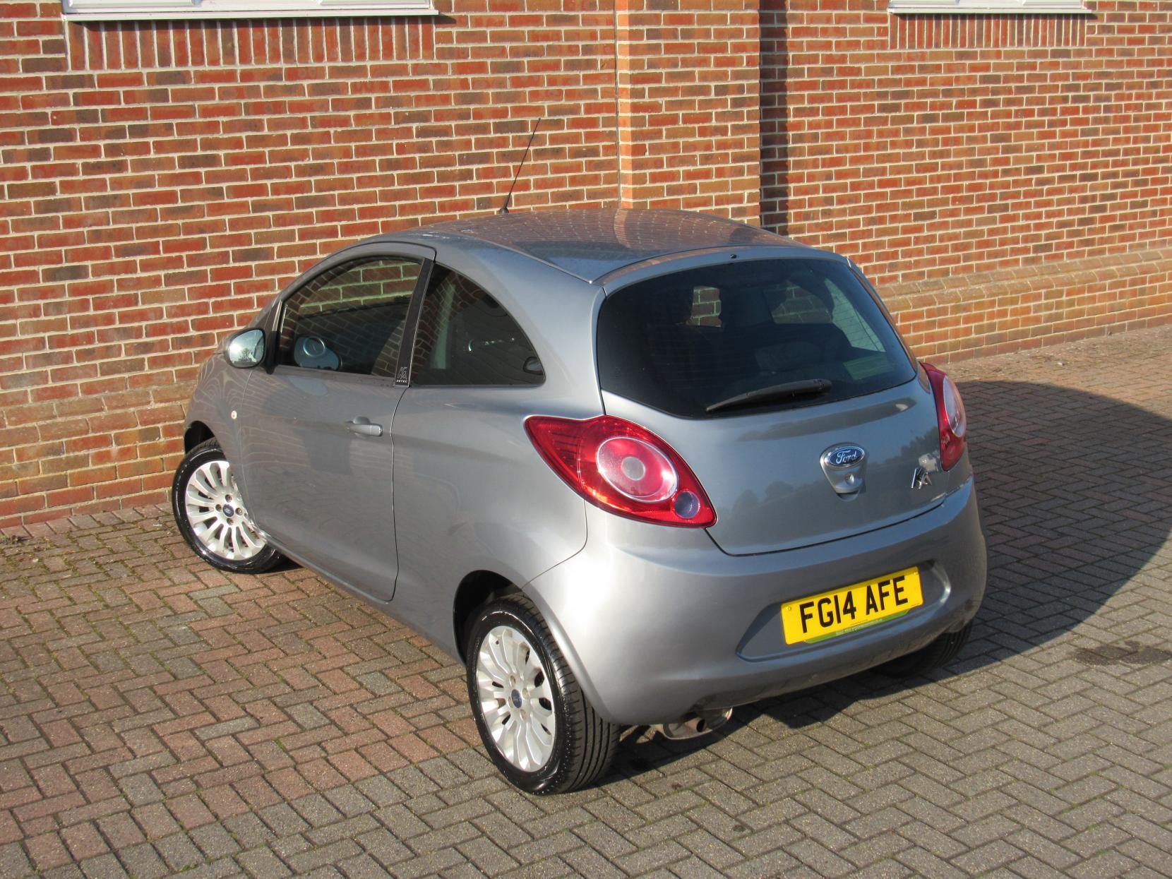 Ford Ka 1.2 Zetec Hatchback 3dr Petrol Manual Euro 6 (s/s) (69 ps)