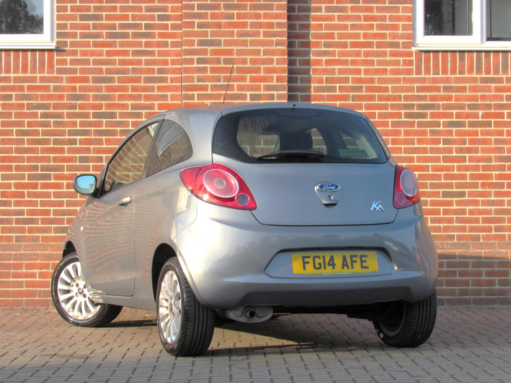 Ford Ka 1.2 Zetec Hatchback 3dr Petrol Manual Euro 6 (s/s) (69 ps)