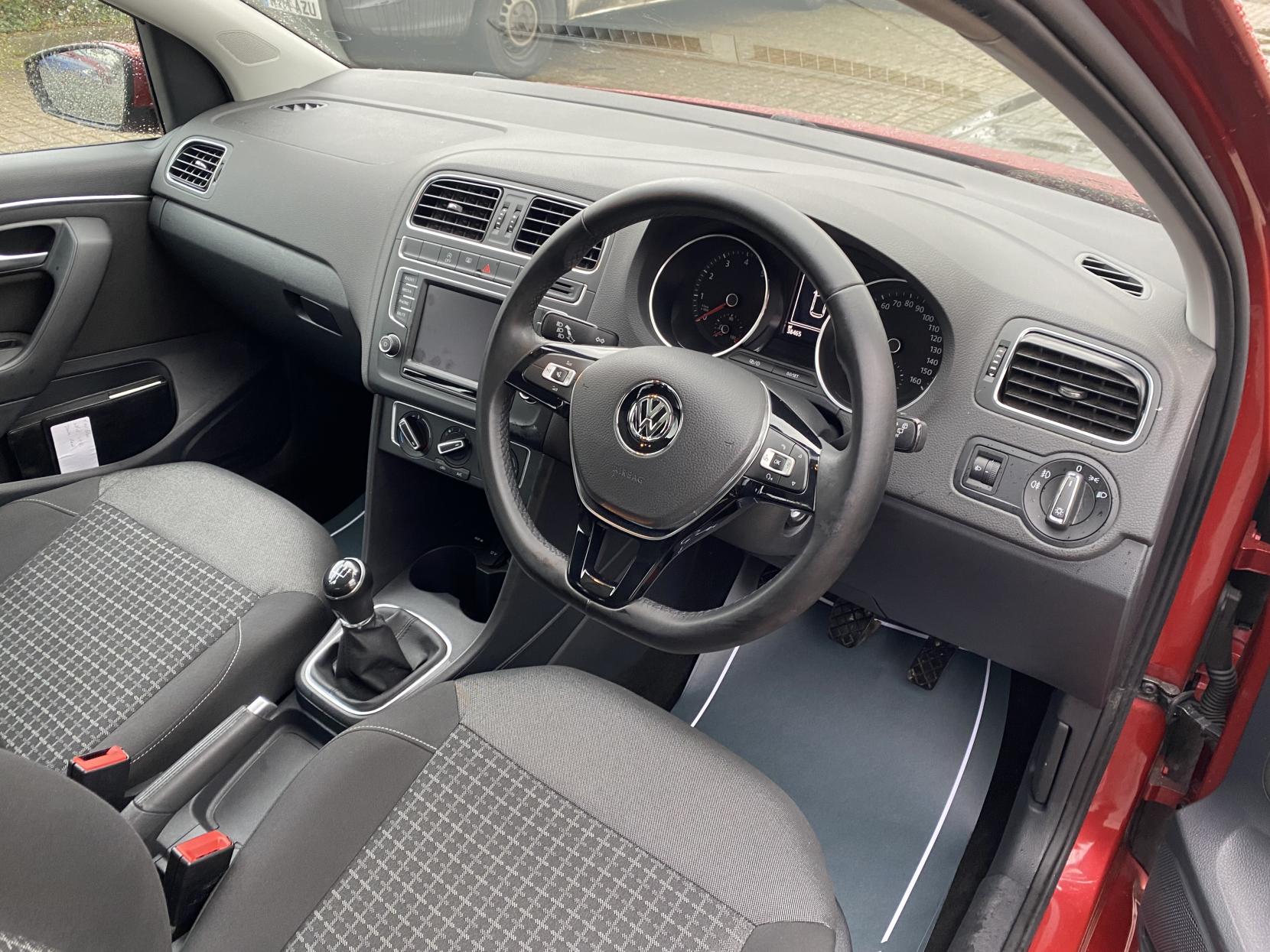 Volkswagen Polo 1.2 TSI BlueMotion Tech SE Hatchback 5dr Petrol Manual Euro 6 (s/s) (90 ps)