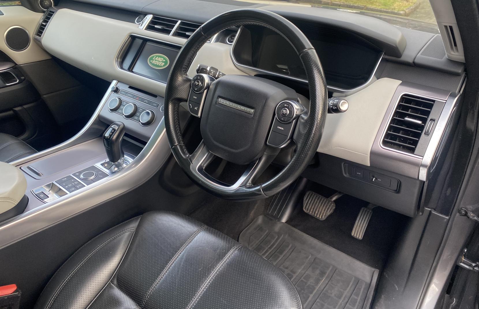 Land Rover Range Rover Sport 3.0 SD V6 HSE SUV 5dr Diesel Auto 4WD Euro 6 (s/s) (306 ps)