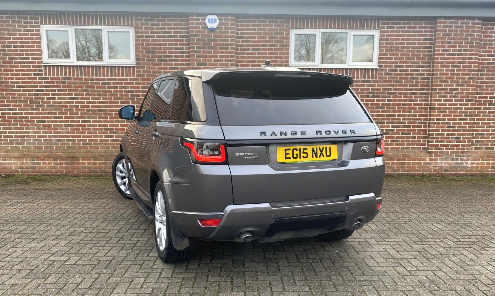 Land Rover Range Rover Sport 3.0 SD V6 HSE SUV 5dr Diesel Auto 4WD Euro 6 (s/s) (306 ps)