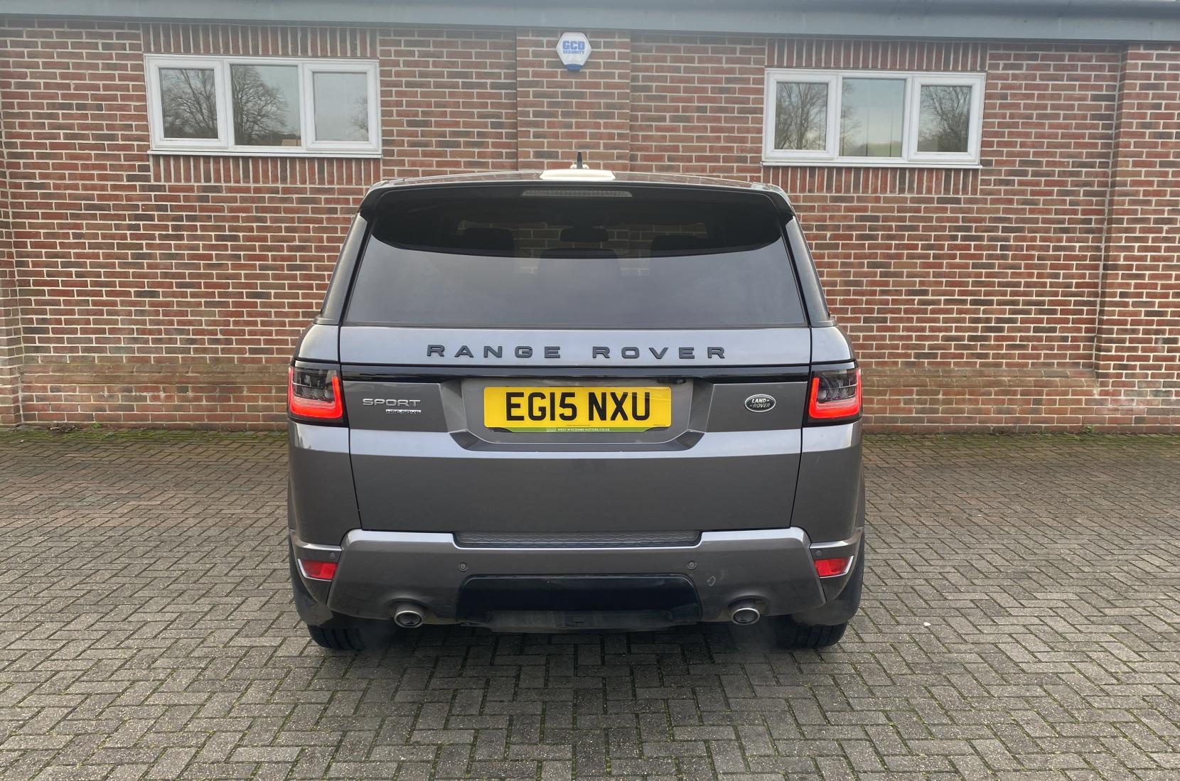 Land Rover Range Rover Sport 3.0 SD V6 HSE SUV 5dr Diesel Auto 4WD Euro 6 (s/s) (306 ps)
