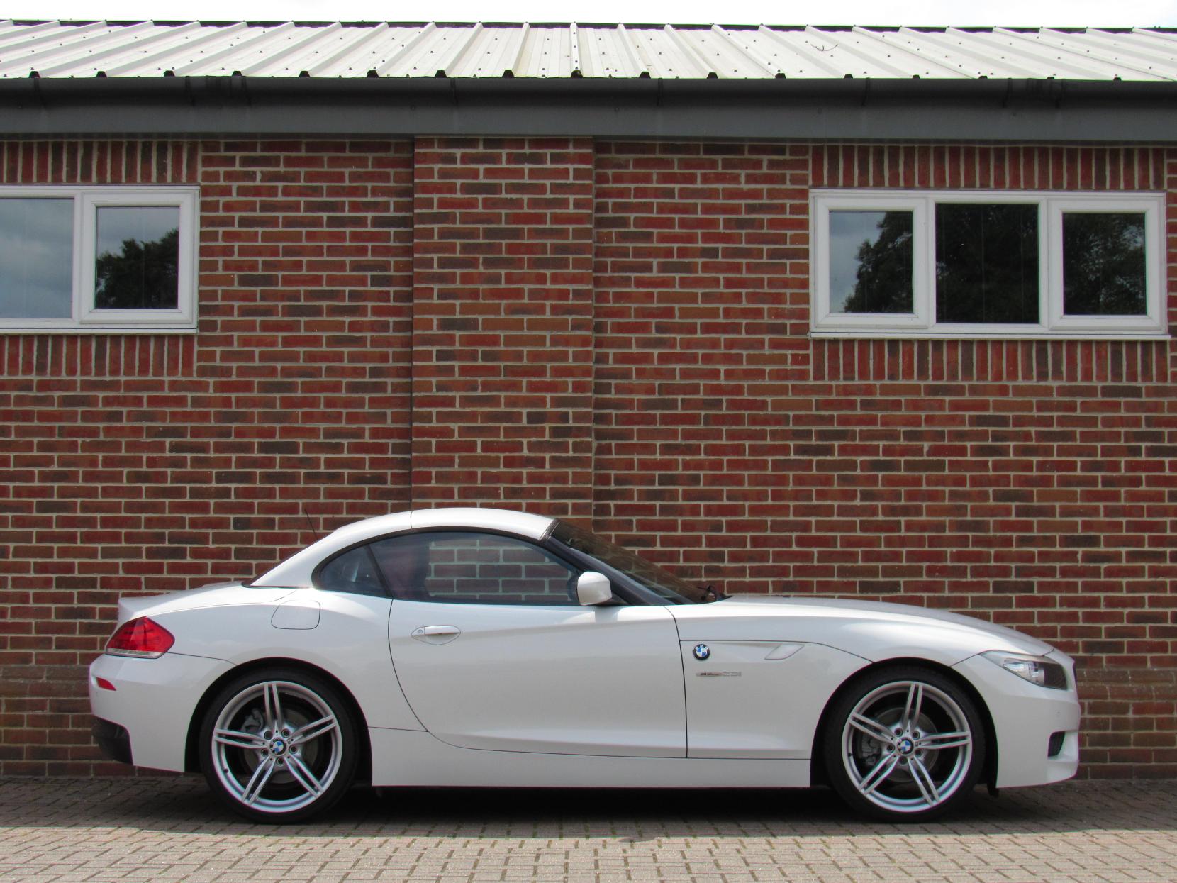 BMW Z4 2.5 23i M Sport Highline Edition Convertible 2dr Petrol Manual sDrive Euro 5 (204 ps)