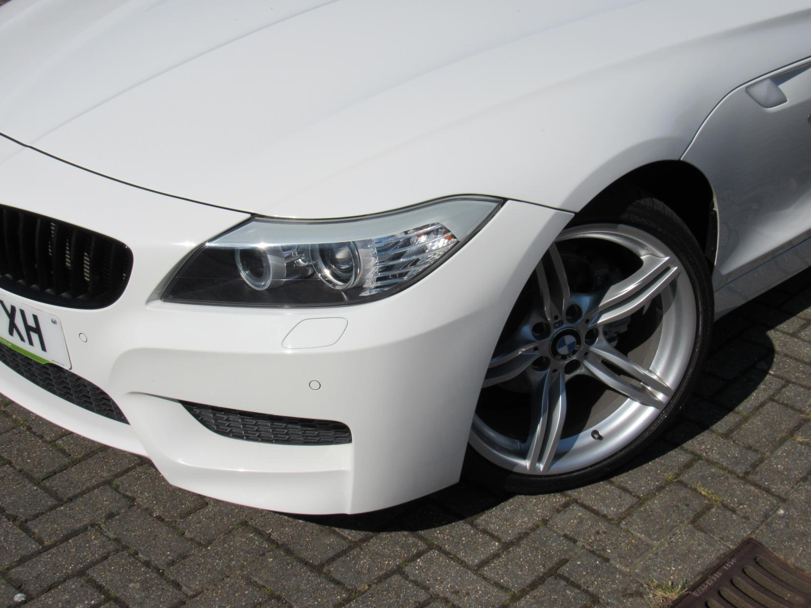 BMW Z4 2.5 23i M Sport Highline Edition Convertible 2dr Petrol Manual sDrive Euro 5 (204 ps)