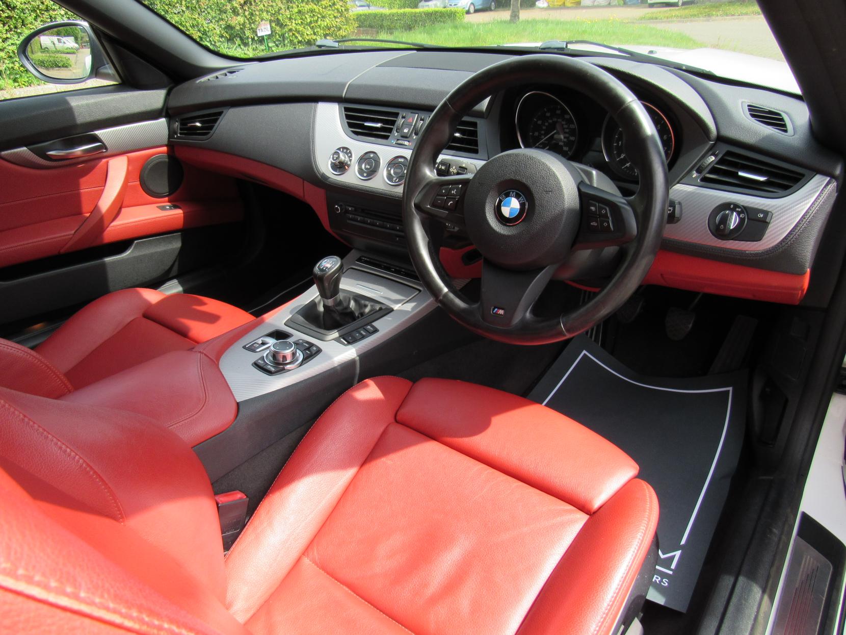 BMW Z4 2.5 23i M Sport Highline Edition Convertible 2dr Petrol Manual sDrive Euro 5 (204 ps)