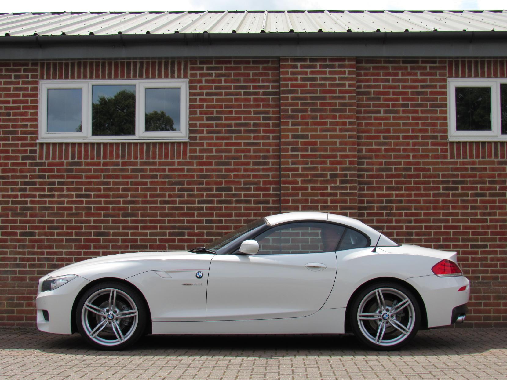 BMW Z4 2.5 23i M Sport Highline Edition Convertible 2dr Petrol Manual sDrive Euro 5 (204 ps)