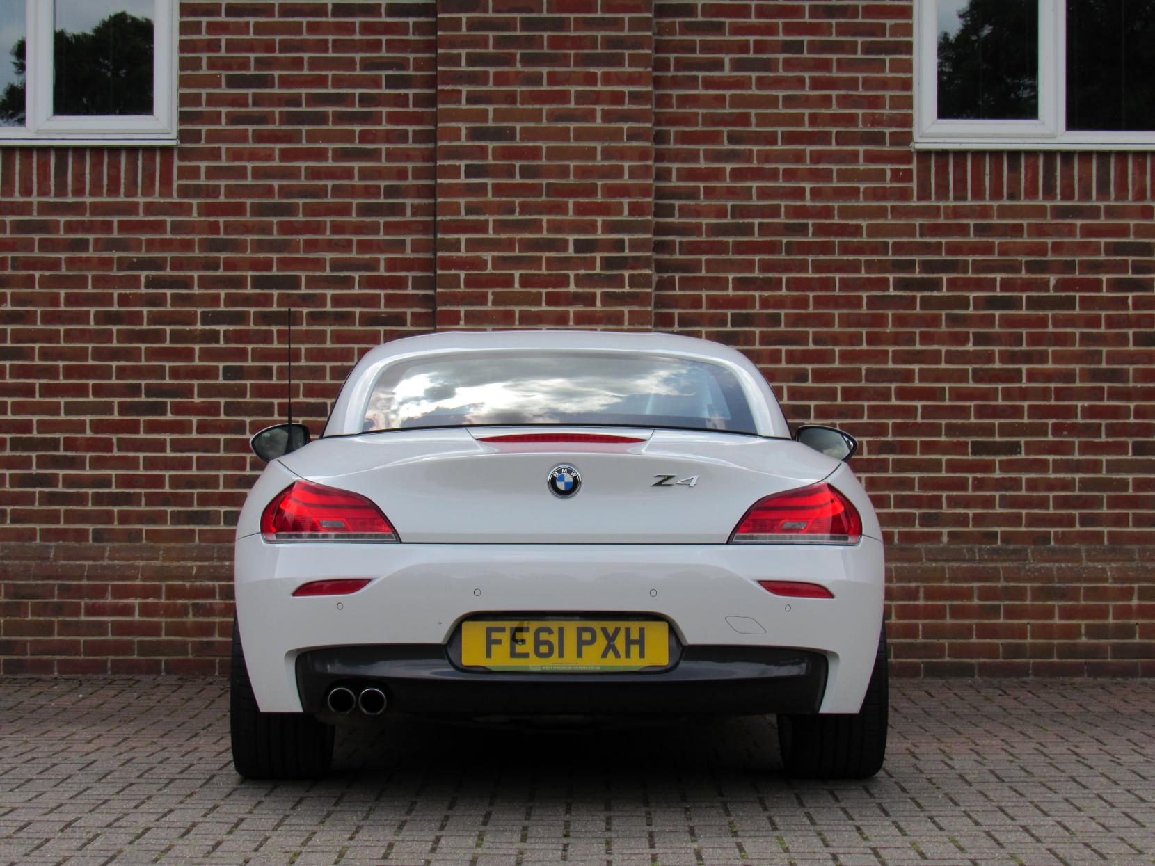 BMW Z4 2.5 23i M Sport Highline Edition Convertible 2dr Petrol Manual sDrive Euro 5 (204 ps)