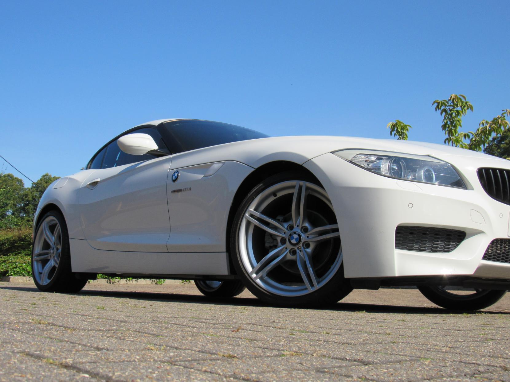 BMW Z4 2.5 23i M Sport Highline Edition Convertible 2dr Petrol Manual sDrive Euro 5 (204 ps)