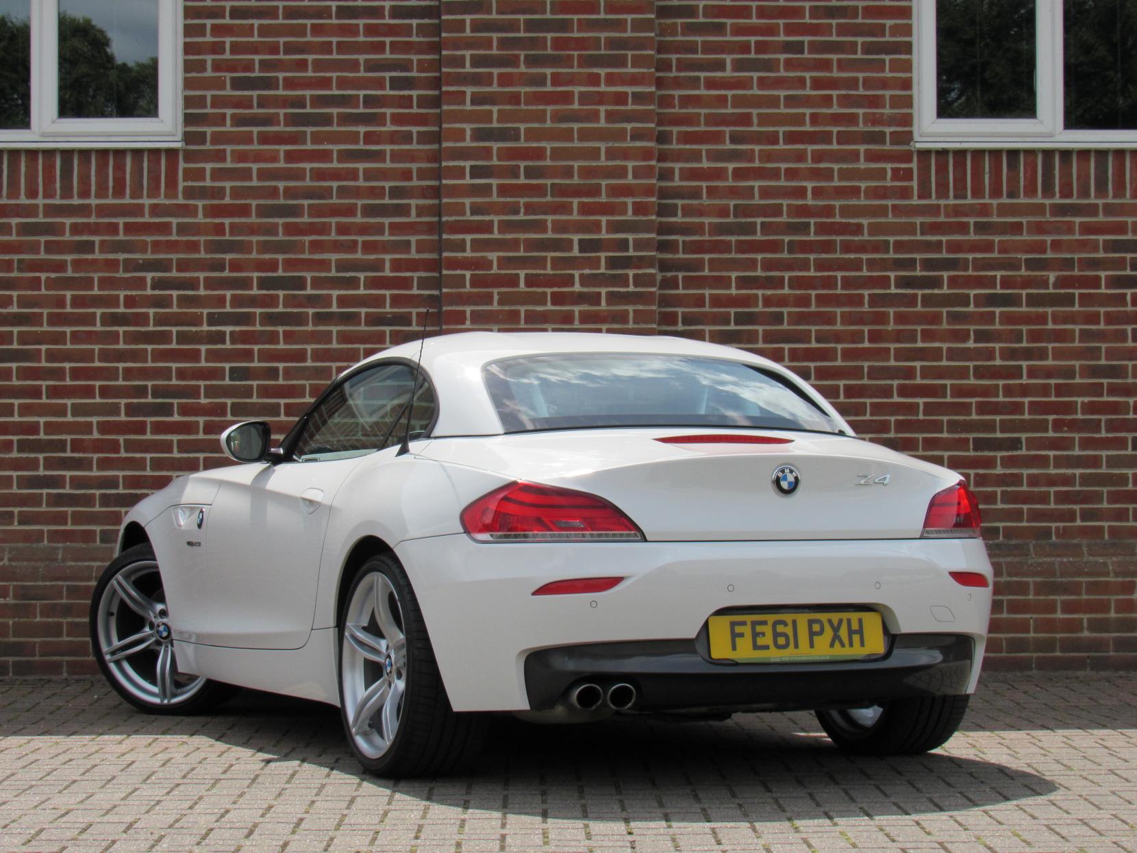 BMW Z4 2.5 23i M Sport Highline Edition Convertible 2dr Petrol Manual sDrive Euro 5 (204 ps)