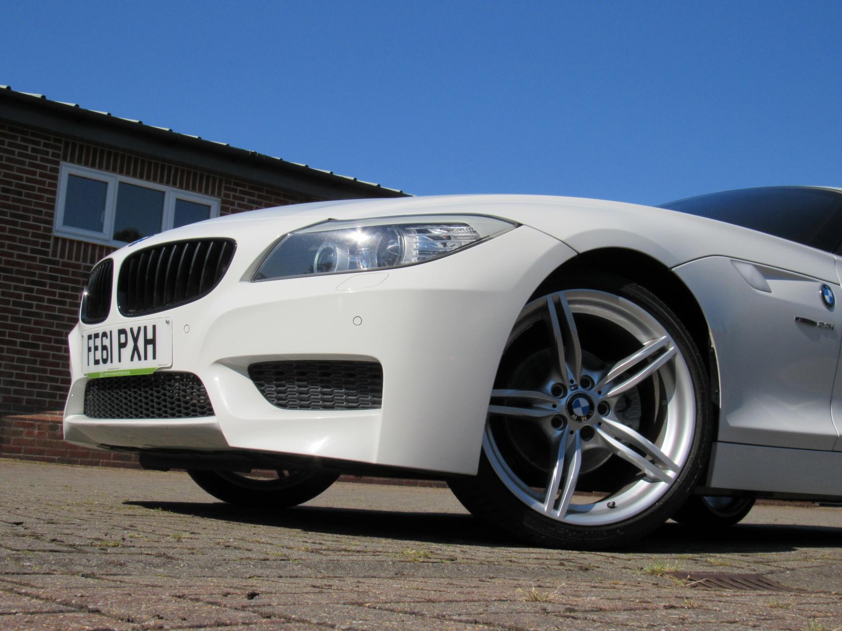 BMW Z4 2.5 23i M Sport Highline Edition Convertible 2dr Petrol Manual sDrive Euro 5 (204 ps)