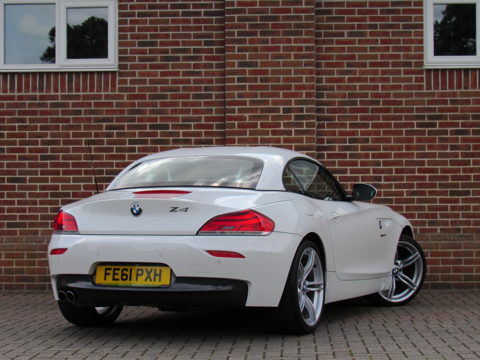 BMW Z4 2.5 23i M Sport Highline Edition Convertible 2dr Petrol Manual sDrive Euro 5 (204 ps)