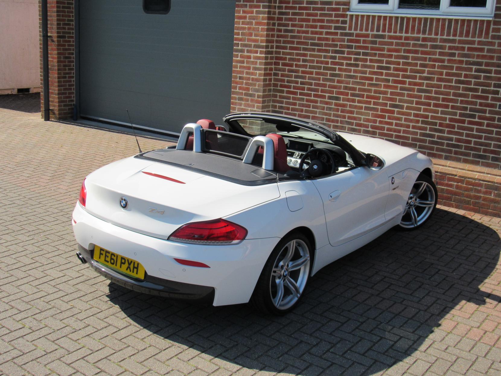 BMW Z4 2.5 23i M Sport Highline Edition Convertible 2dr Petrol Manual sDrive Euro 5 (204 ps)