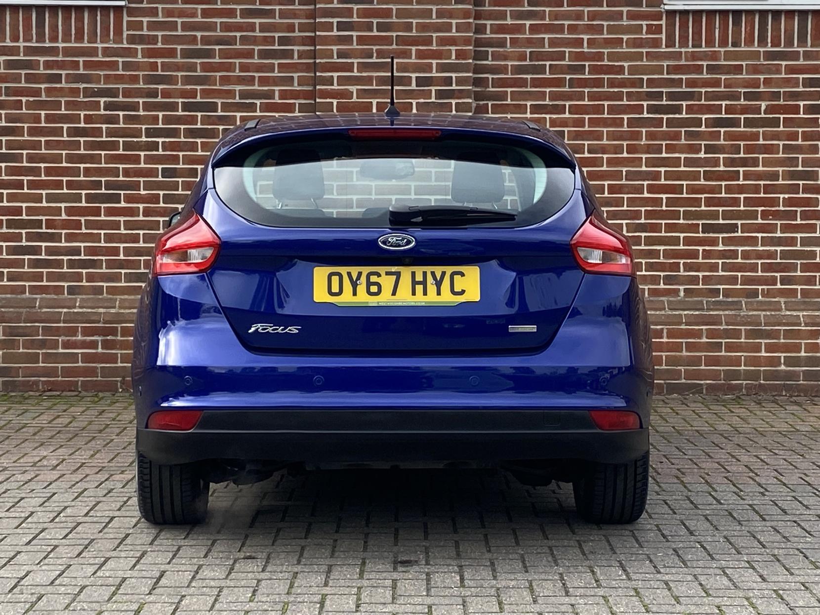 Ford Focus 1.0T EcoBoost Titanium Hatchback 5dr Petrol Manual Euro 6 (s/s) (125 ps)