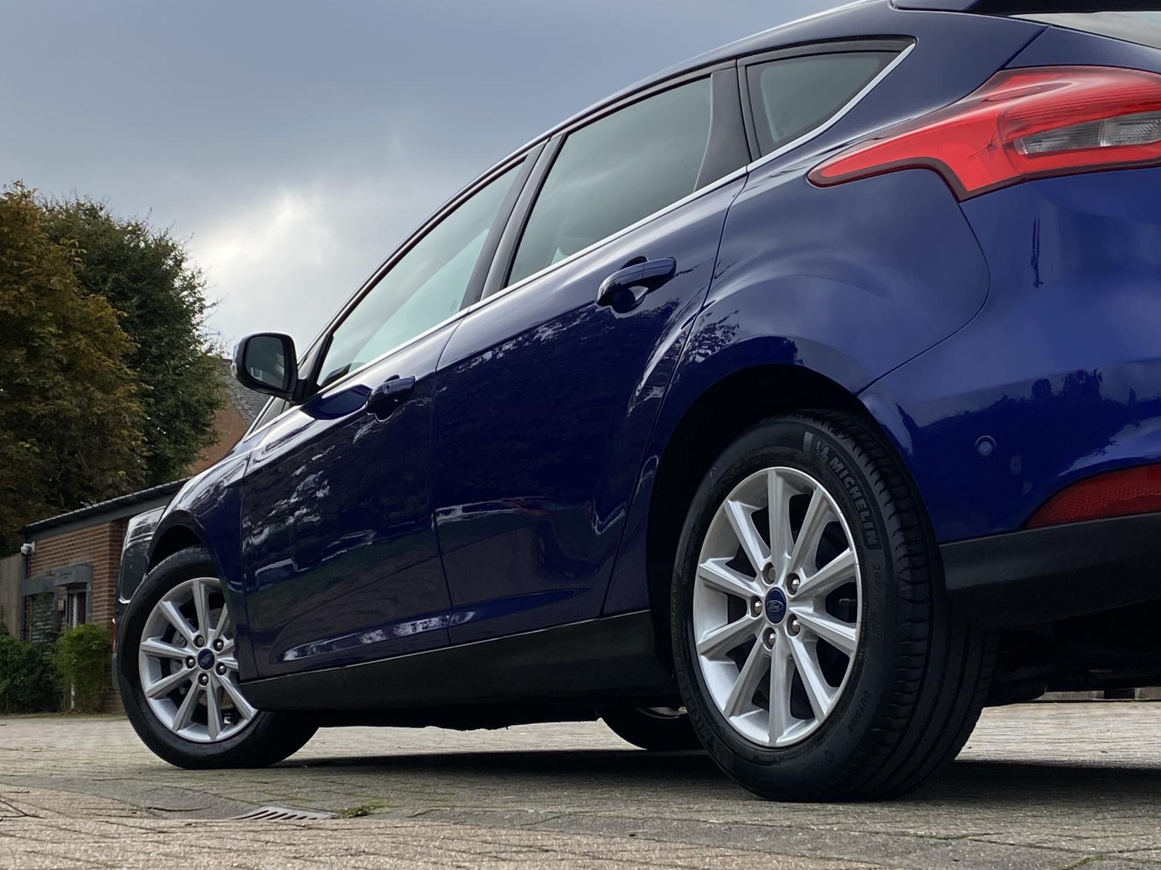 Ford Focus 1.0T EcoBoost Titanium Hatchback 5dr Petrol Manual Euro 6 (s/s) (125 ps)