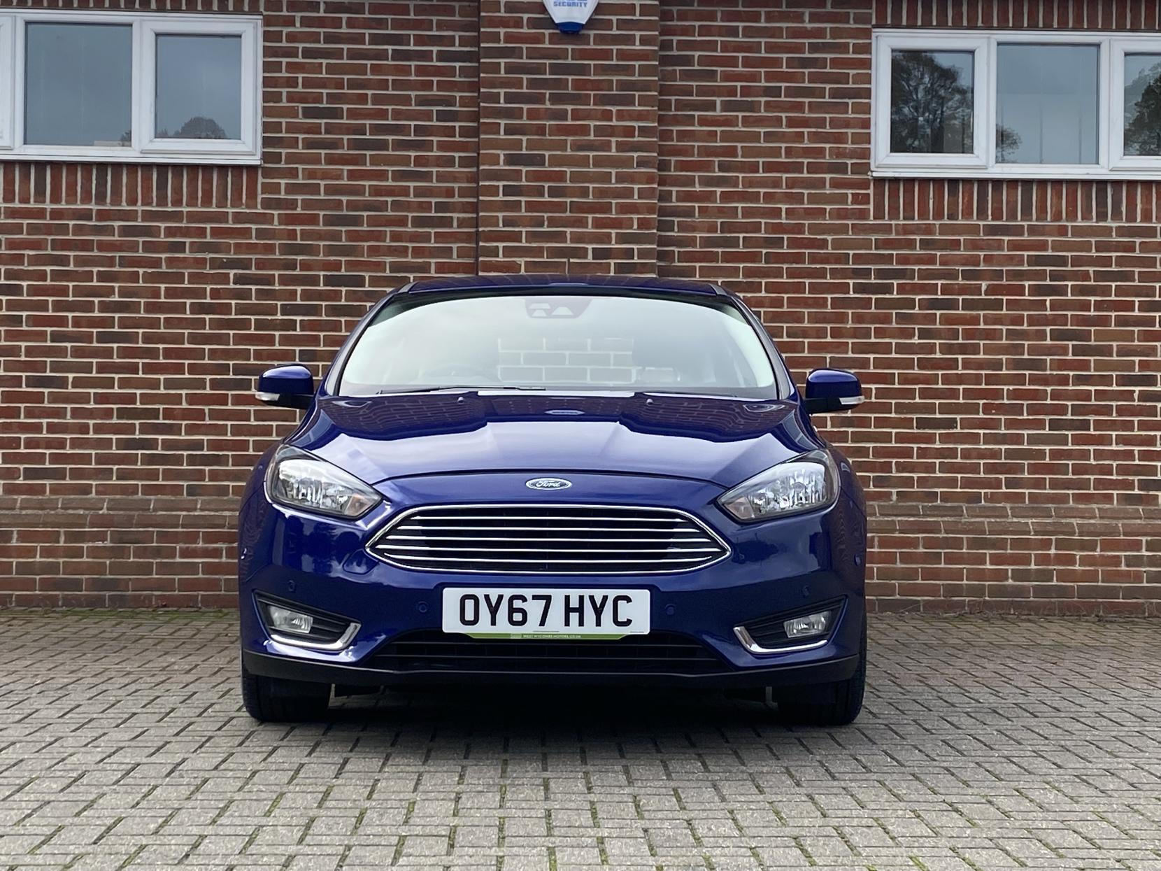 Ford Focus 1.0T EcoBoost Titanium Hatchback 5dr Petrol Manual Euro 6 (s/s) (125 ps)