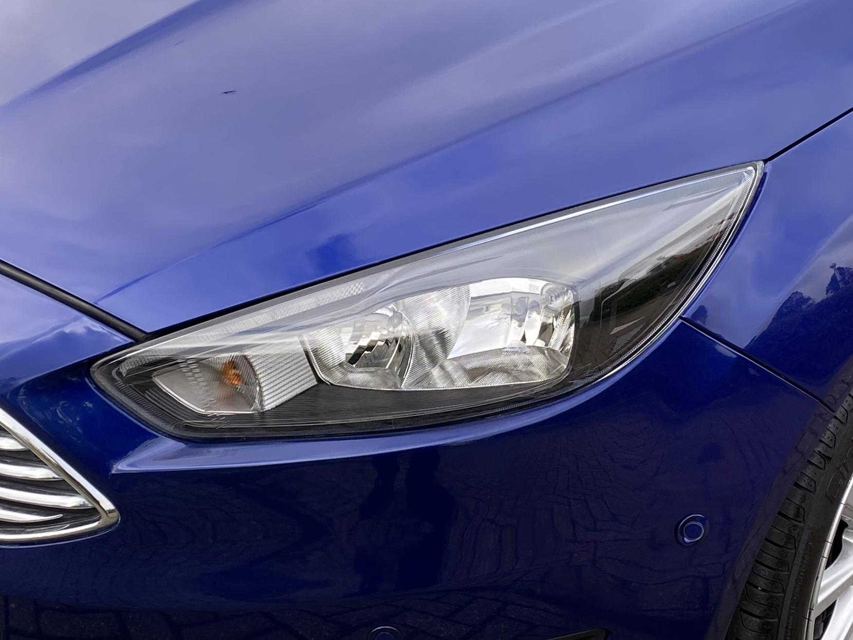 Ford Focus 1.0T EcoBoost Titanium Hatchback 5dr Petrol Manual Euro 6 (s/s) (125 ps)