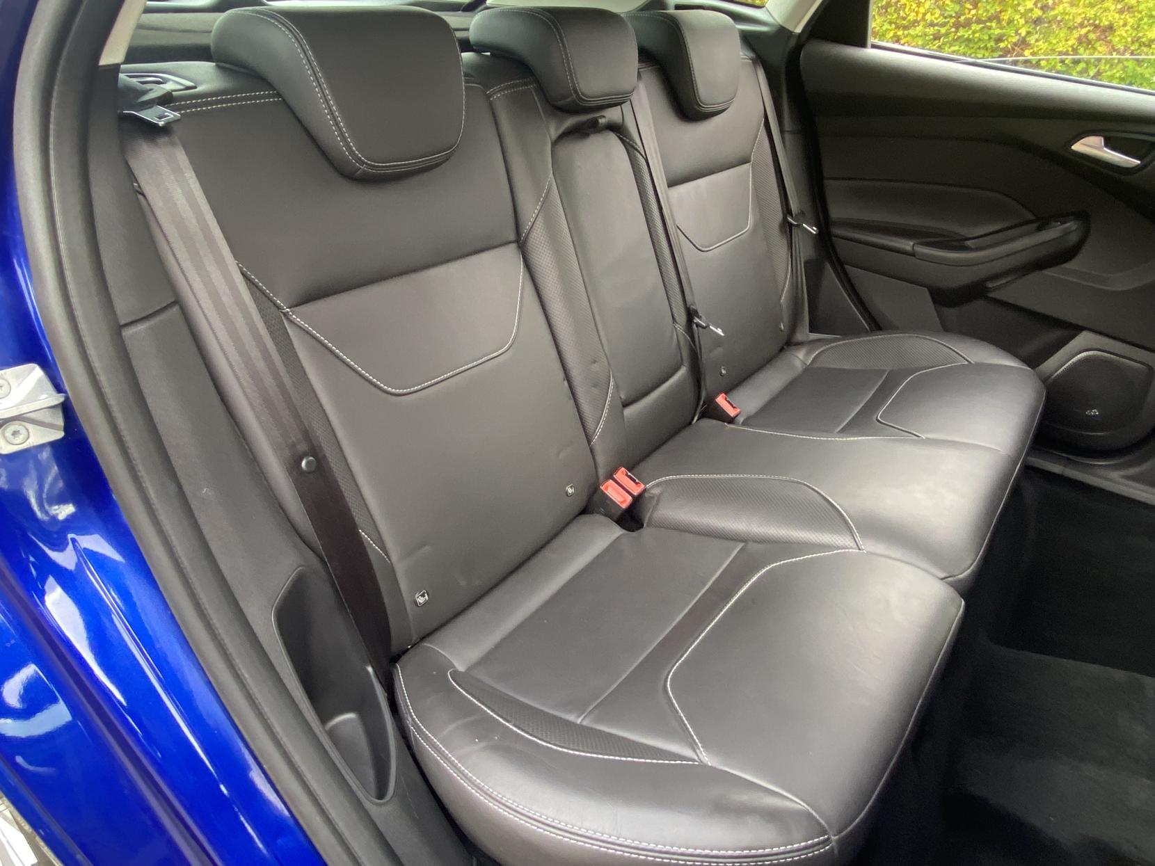 Ford Focus 1.0T EcoBoost Titanium Hatchback 5dr Petrol Manual Euro 6 (s/s) (125 ps)