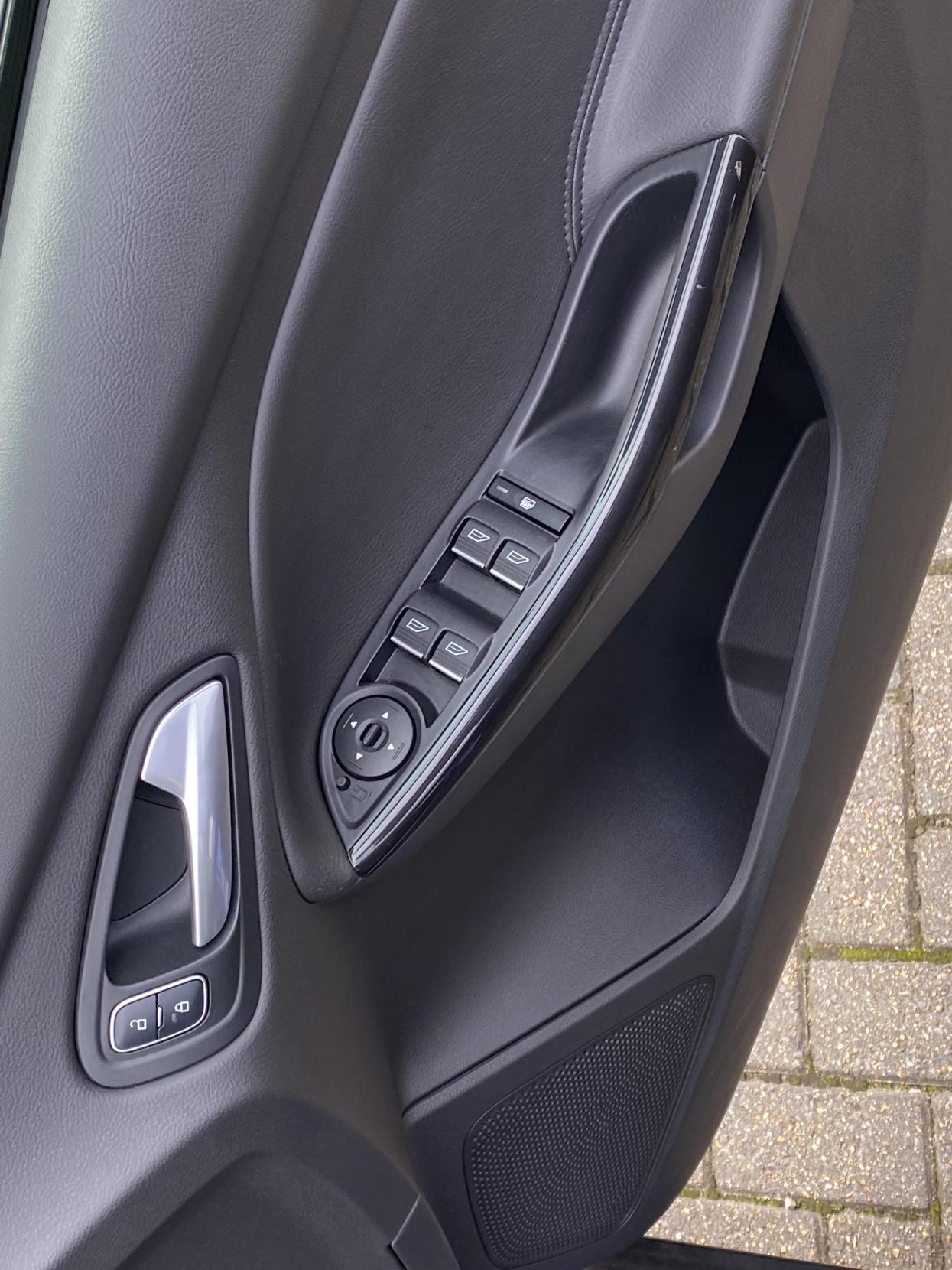 Ford Focus 1.0T EcoBoost Titanium Hatchback 5dr Petrol Manual Euro 6 (s/s) (125 ps)