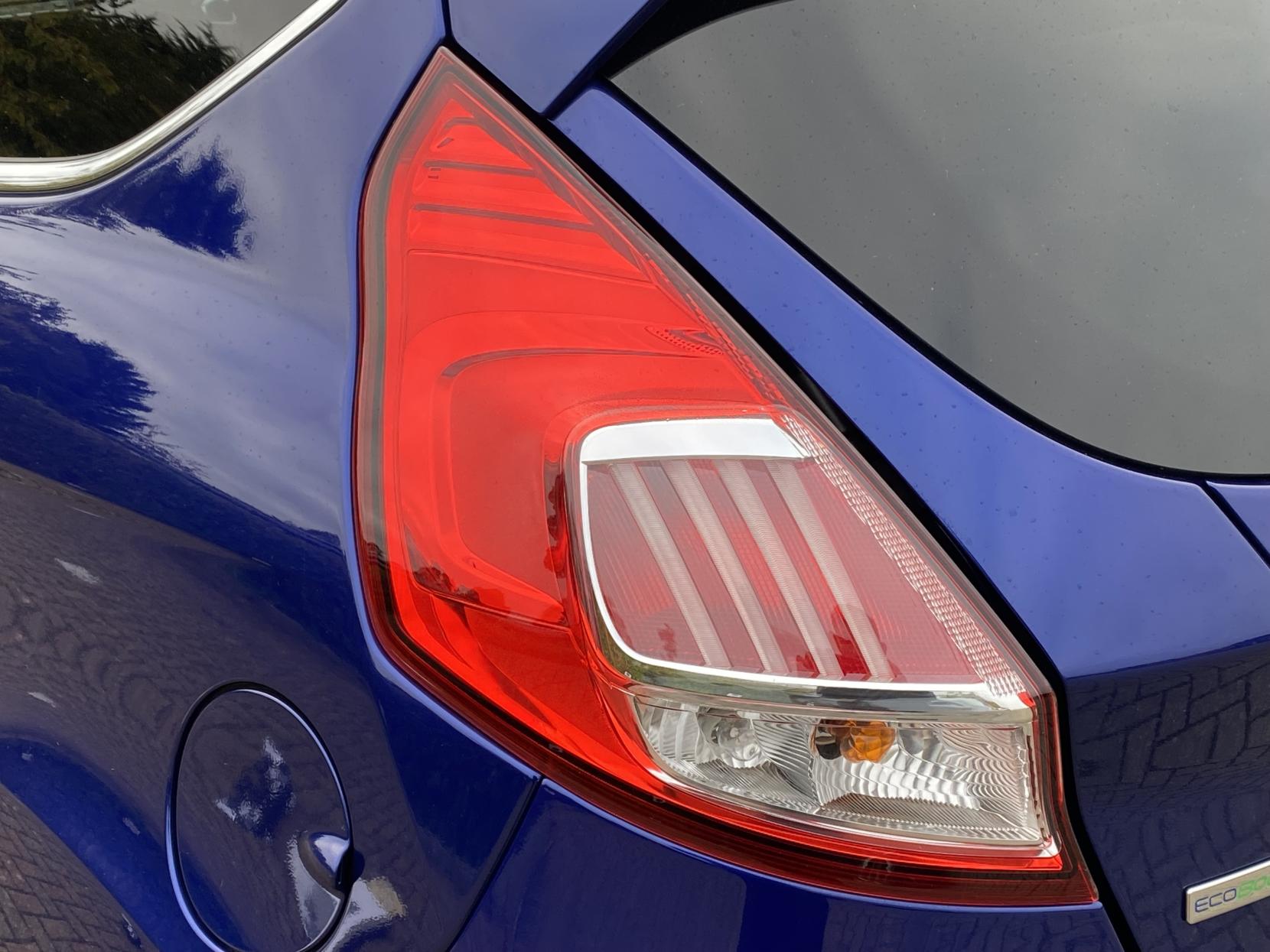 Ford Fiesta 1.0T EcoBoost Titanium Hatchback 3dr Petrol Manual Euro 6 (s/s) (125 ps)