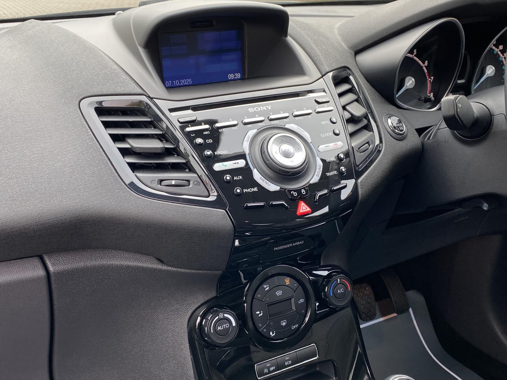 Ford Fiesta 1.0T EcoBoost Titanium Hatchback 3dr Petrol Manual Euro 6 (s/s) (125 ps)