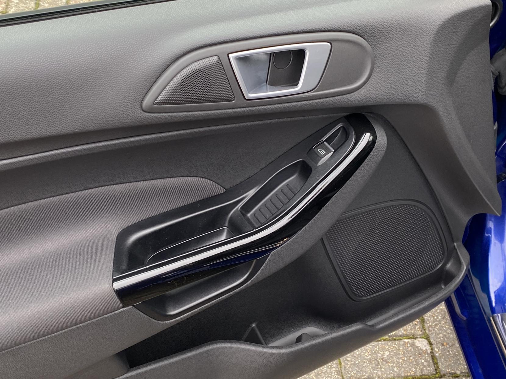 Ford Fiesta 1.0T EcoBoost Titanium Hatchback 3dr Petrol Manual Euro 6 (s/s) (125 ps)