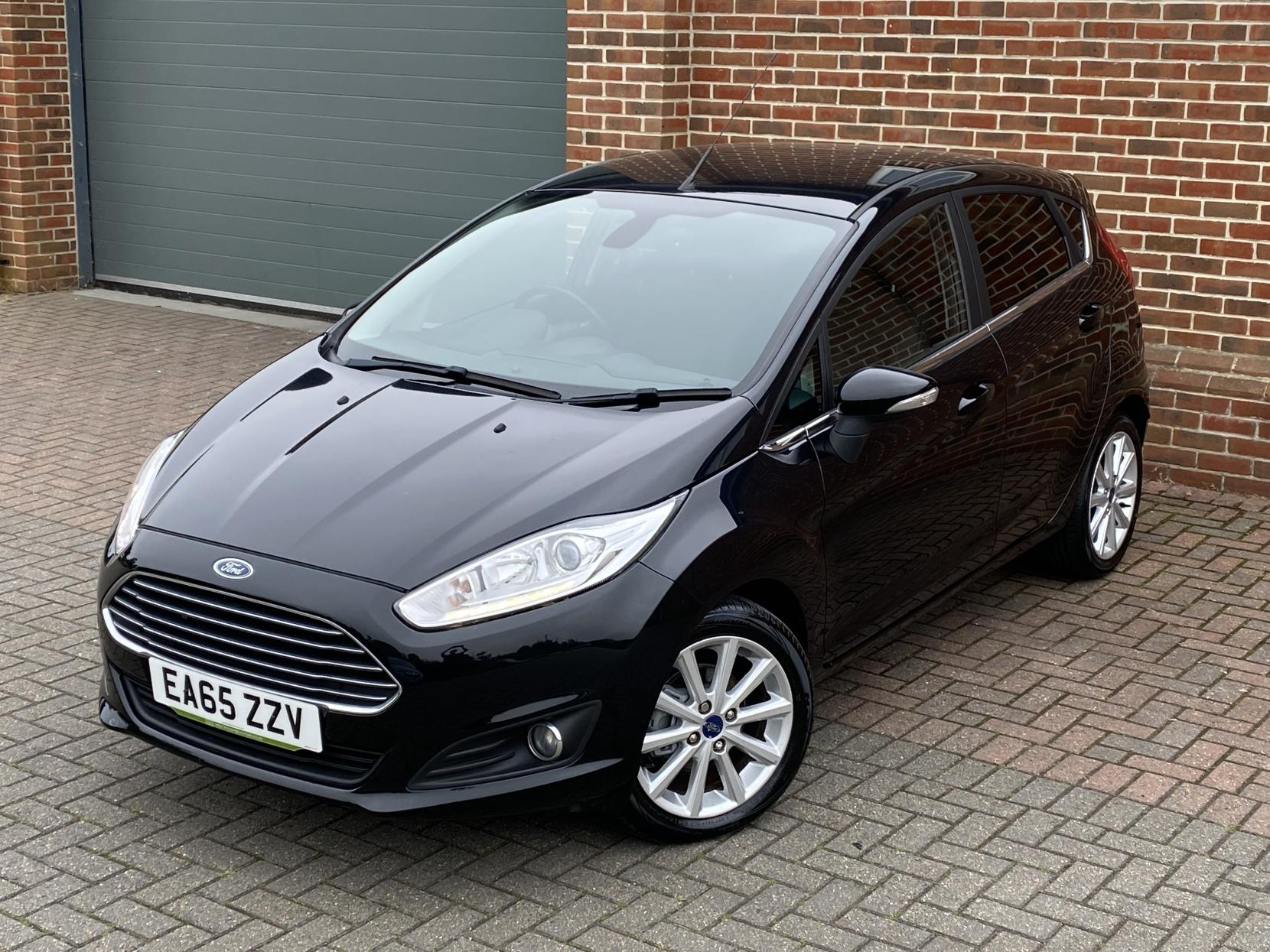 Ford Fiesta 1.0T EcoBoost Titanium Hatchback 5dr Petrol Manual Euro 6 (s/s) (100 ps)