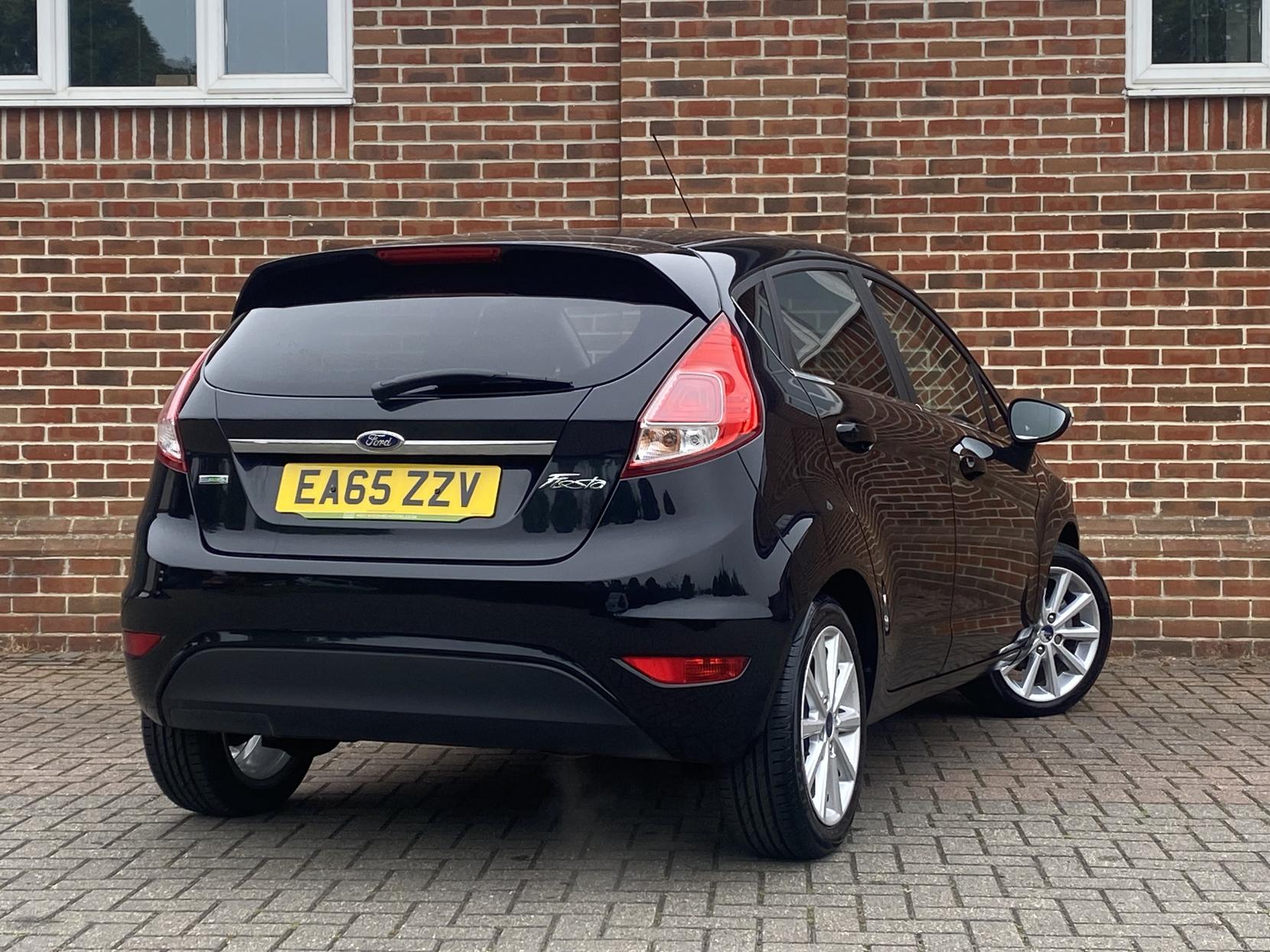Ford Fiesta 1.0T EcoBoost Titanium Hatchback 5dr Petrol Manual Euro 6 (s/s) (100 ps)