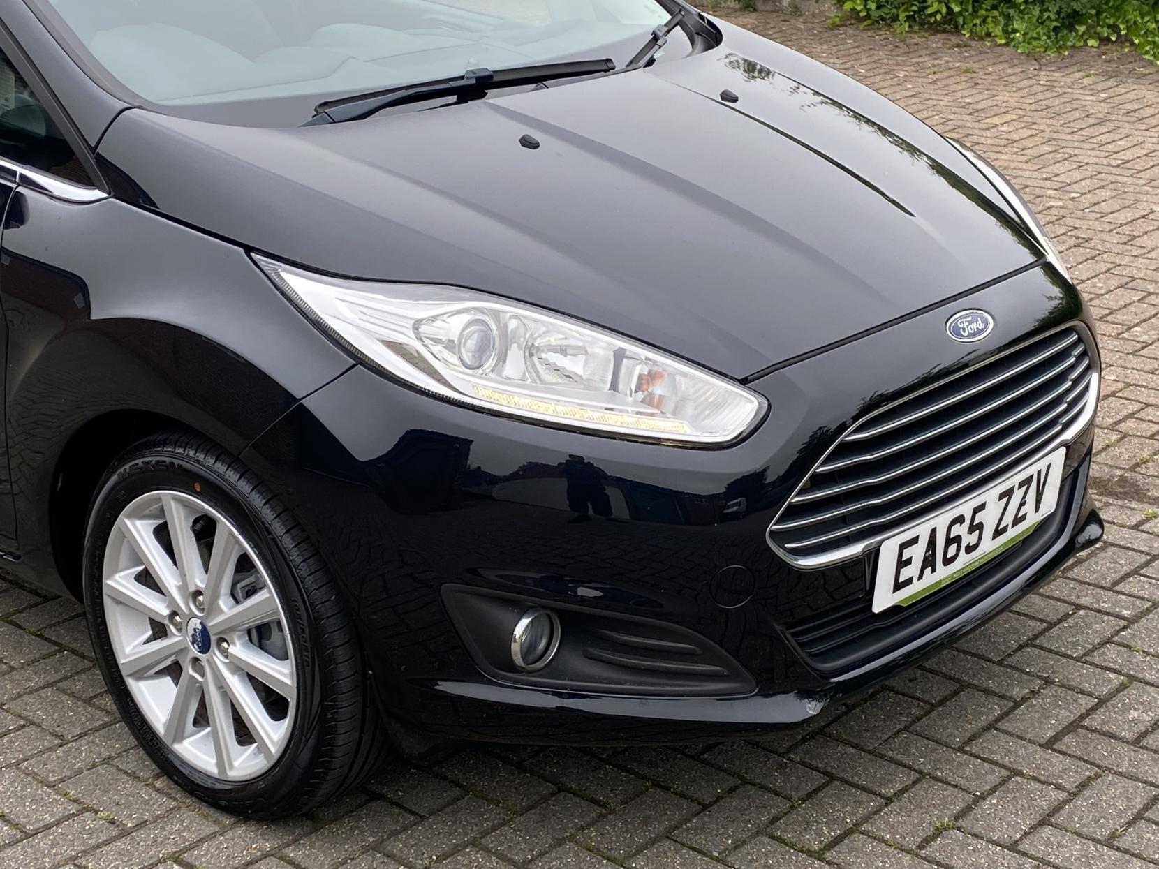 Ford Fiesta 1.0T EcoBoost Titanium Hatchback 5dr Petrol Manual Euro 6 (s/s) (100 ps)