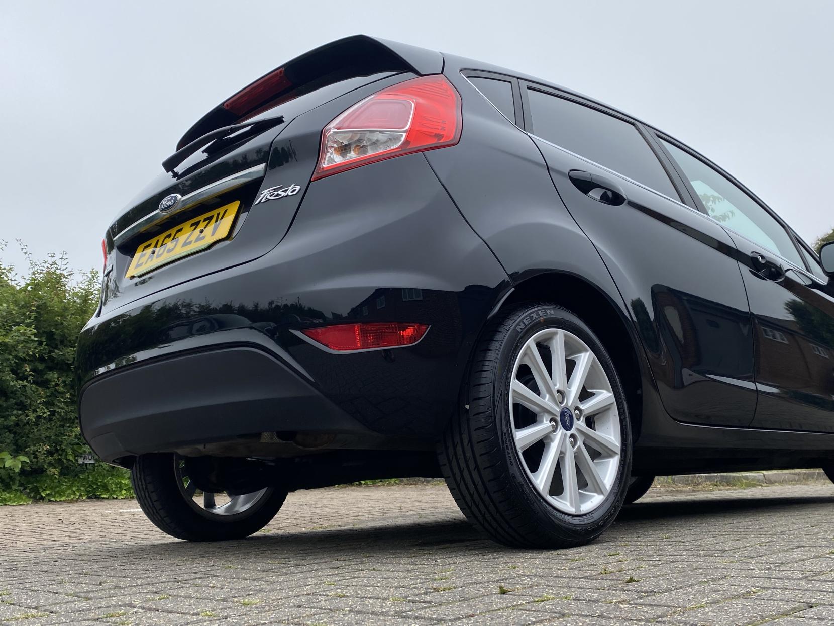 Ford Fiesta 1.0T EcoBoost Titanium Hatchback 5dr Petrol Manual Euro 6 (s/s) (100 ps)