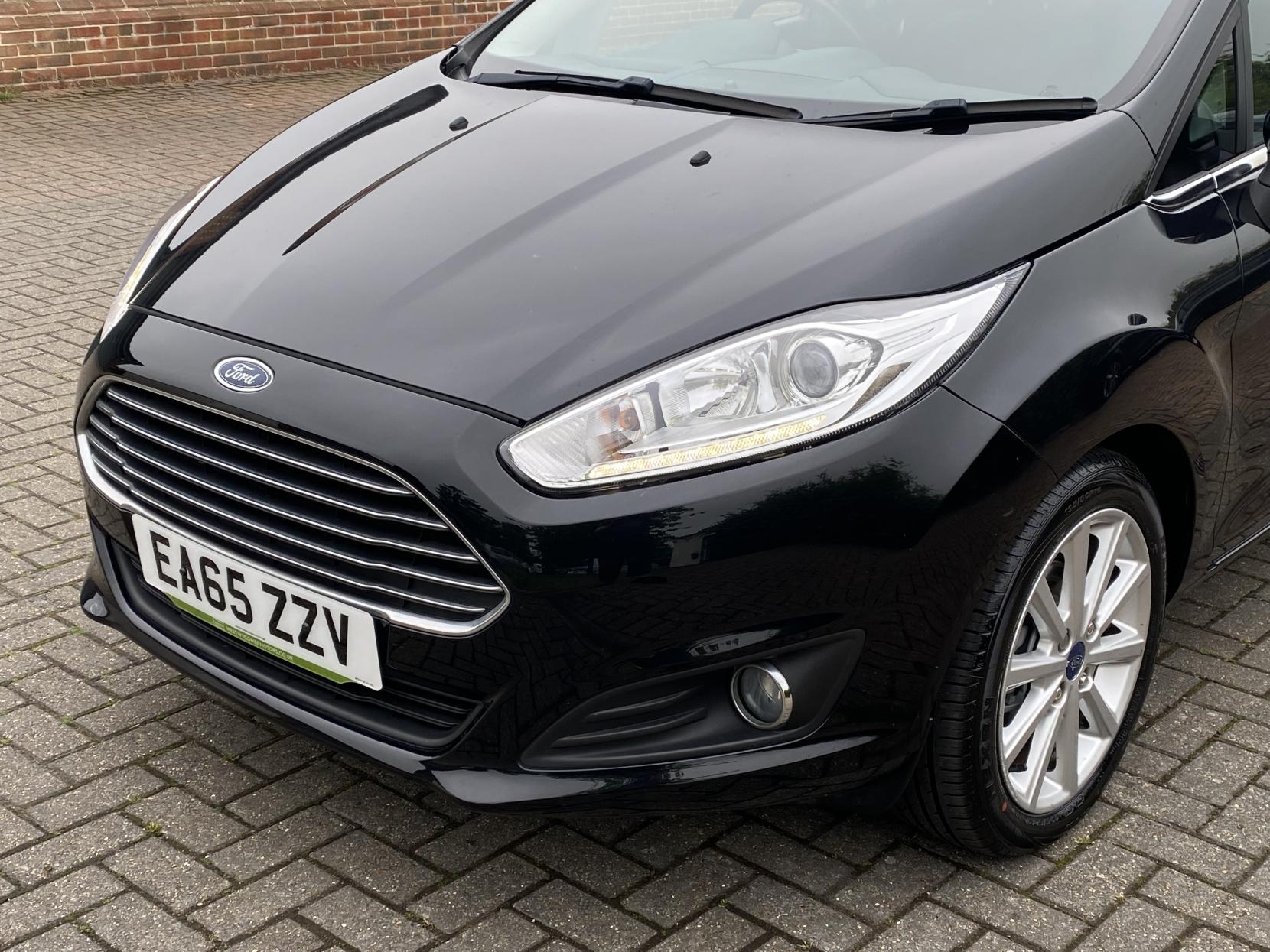 Ford Fiesta 1.0T EcoBoost Titanium Hatchback 5dr Petrol Manual Euro 6 (s/s) (100 ps)