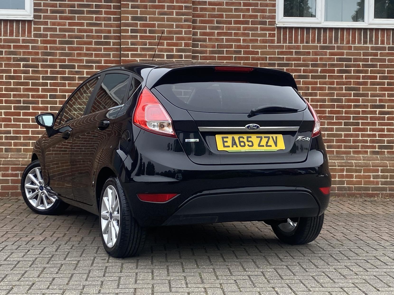 Ford Fiesta 1.0T EcoBoost Titanium Hatchback 5dr Petrol Manual Euro 6 (s/s) (100 ps)