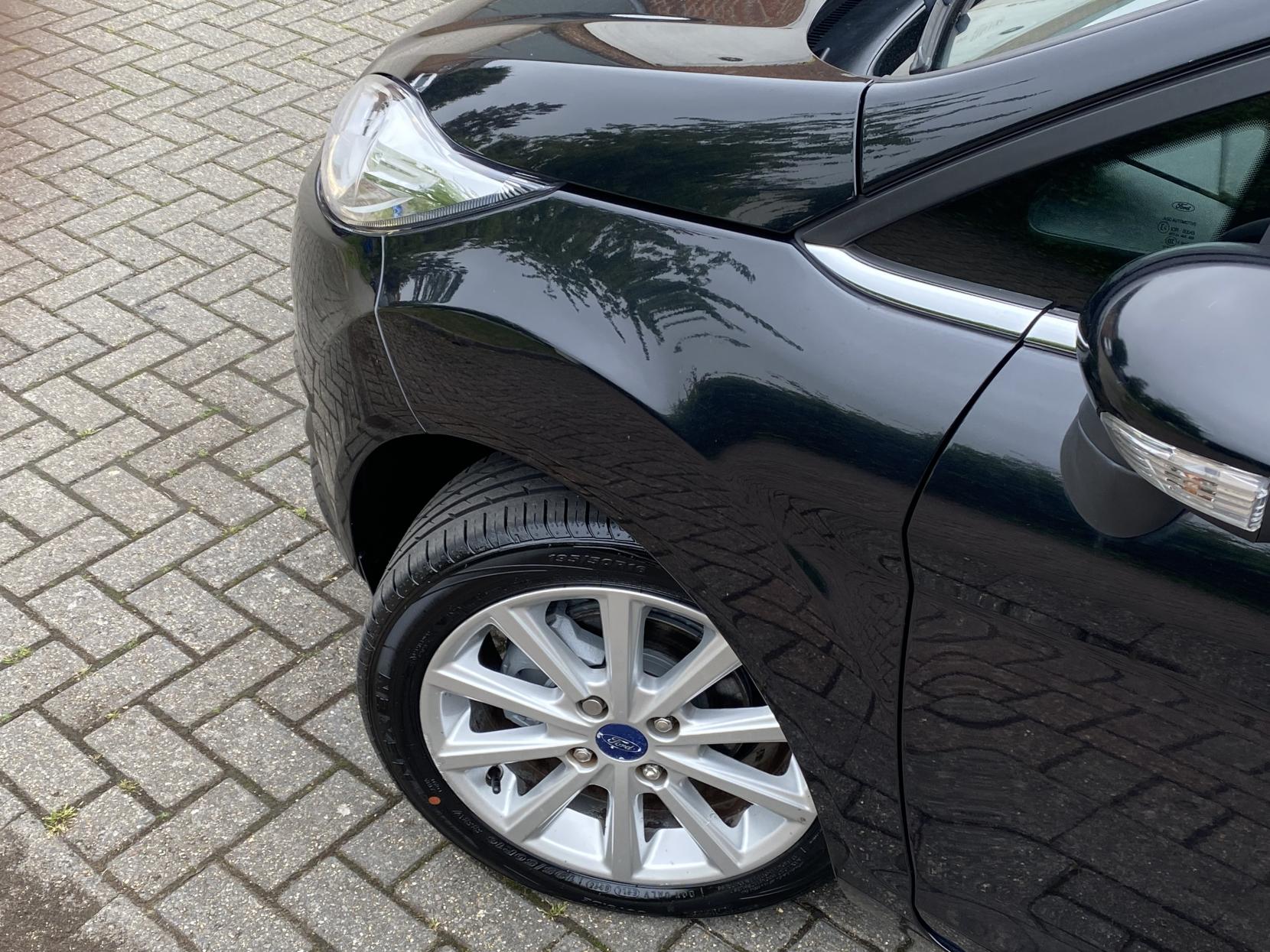 Ford Fiesta 1.0T EcoBoost Titanium Hatchback 5dr Petrol Manual Euro 6 (s/s) (100 ps)