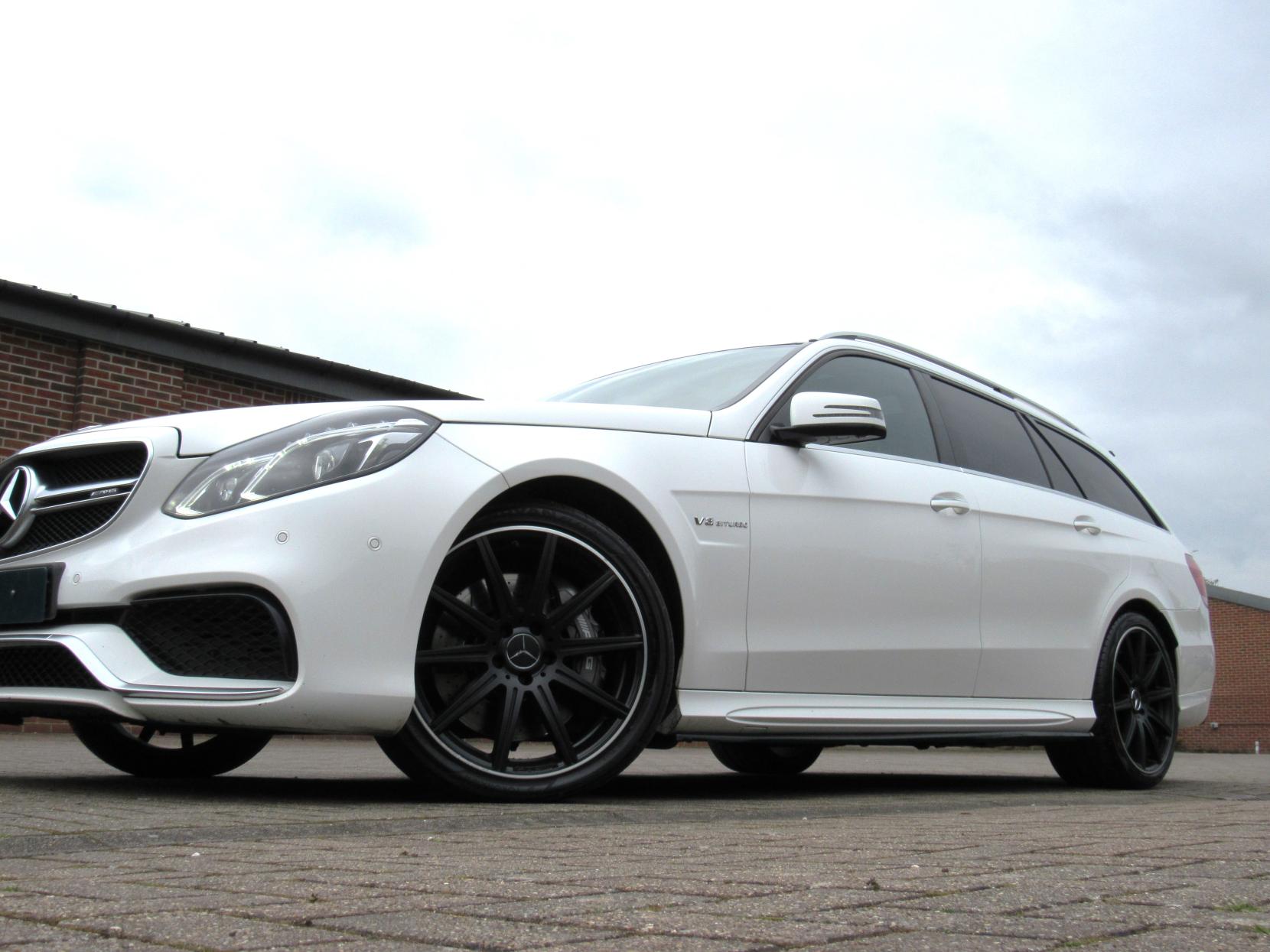 Mercedes-Benz E Class 5.5 E63 V8 BiTurbo AMG Estate 5dr Petrol SpdS MCT Euro 6 (s/s) (557 ps)