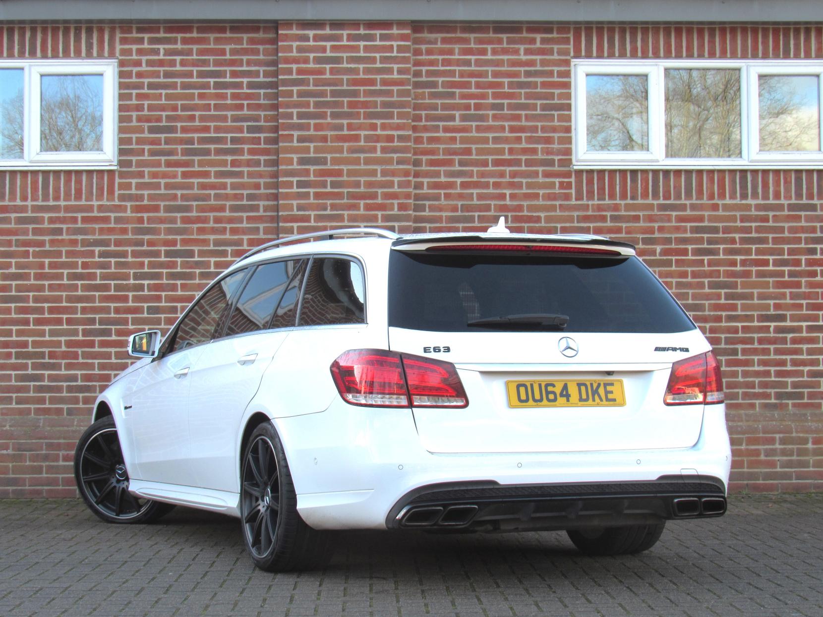 Mercedes-Benz E Class 5.5 E63 V8 BiTurbo AMG Estate 5dr Petrol SpdS MCT Euro 6 (s/s) (557 ps)