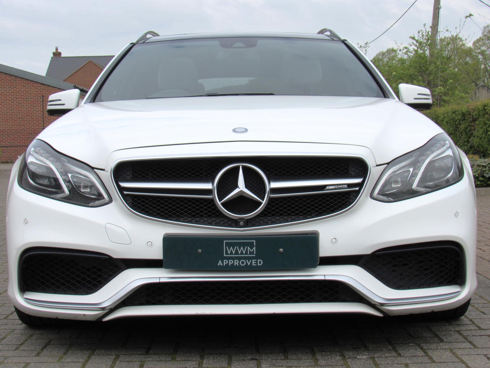 Mercedes-Benz E Class 5.5 E63 V8 BiTurbo AMG Estate 5dr Petrol SpdS MCT Euro 6 (s/s) (557 ps)