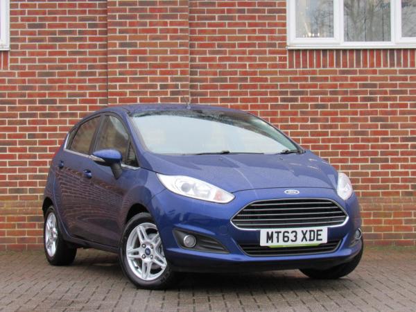 Ford Fiesta 1.0T EcoBoost Zetec Hatchback 5dr Petrol Manual Euro 5 (s/s) (100 ps)