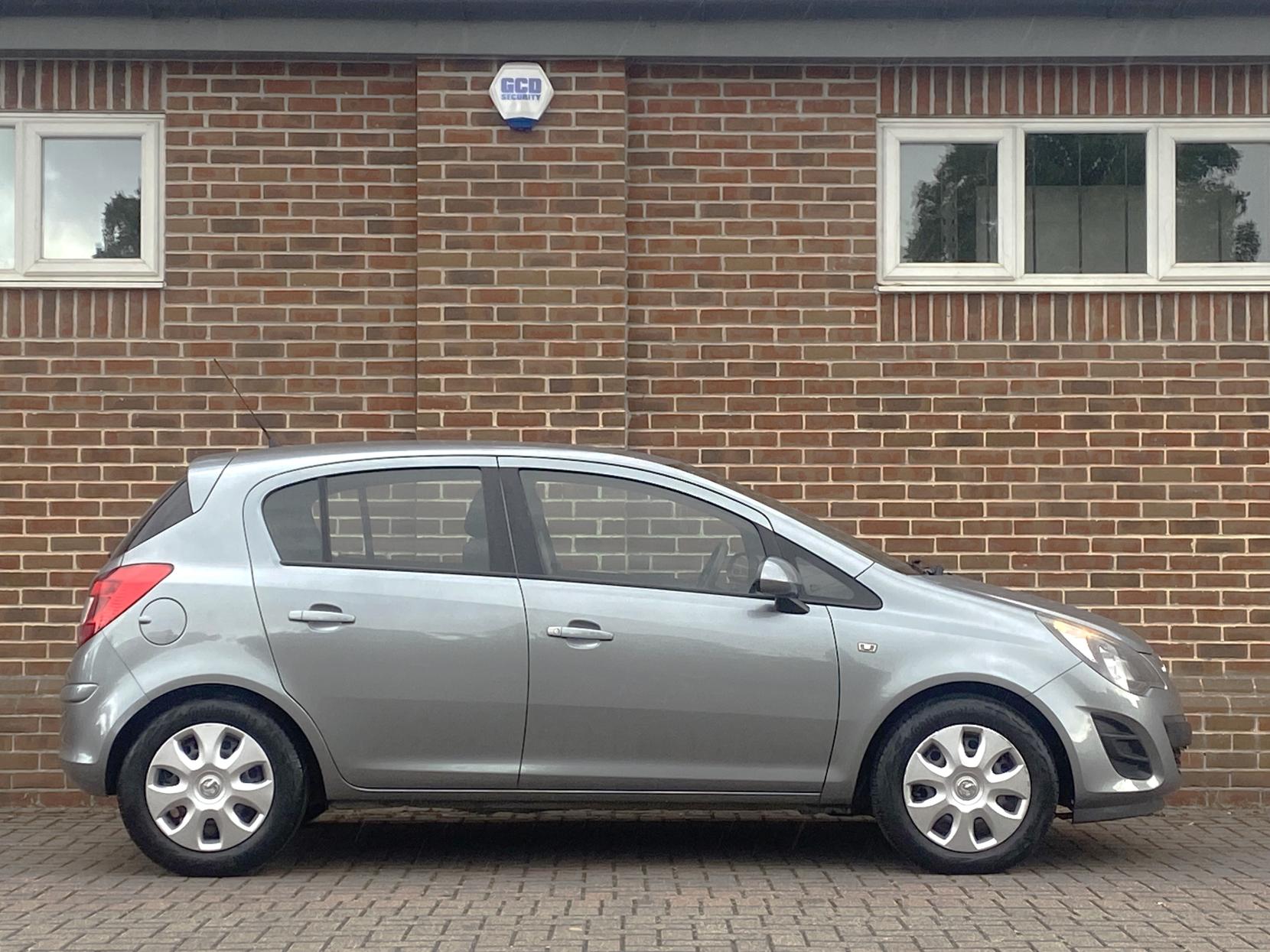 Vauxhall Corsa 1.2 16V Exclusiv Hatchback 5dr Petrol Easytronic Euro 5 (A/C) (85 ps)