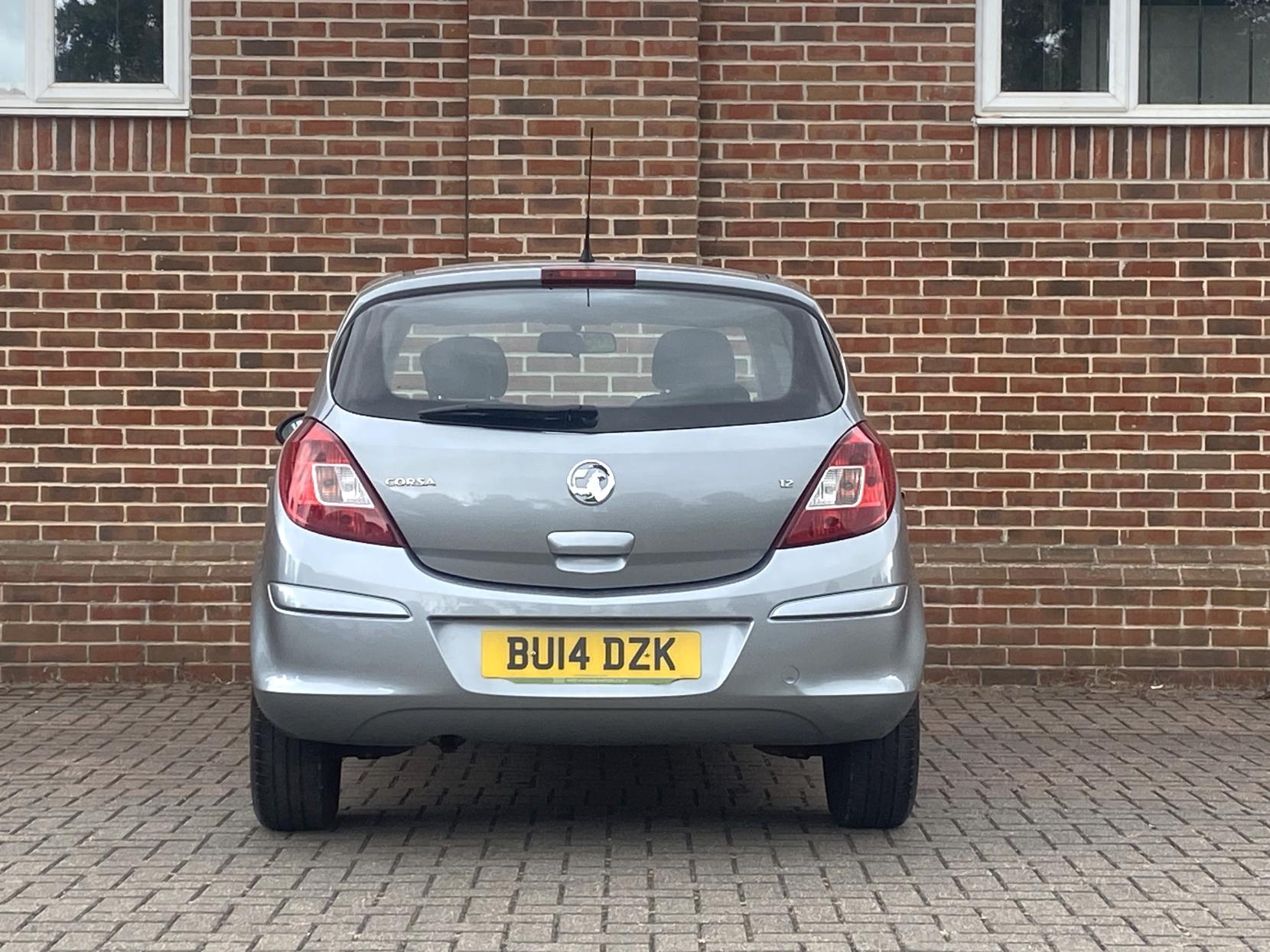 Vauxhall Corsa 1.2 16V Exclusiv Hatchback 5dr Petrol Easytronic Euro 5 (A/C) (85 ps)