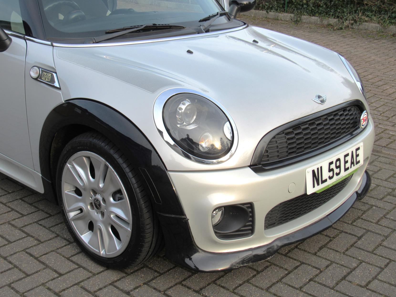 MINI Hatch 1.6 Cooper Camden Hatchback 3dr Petrol Manual Euro 4 (120 ps)