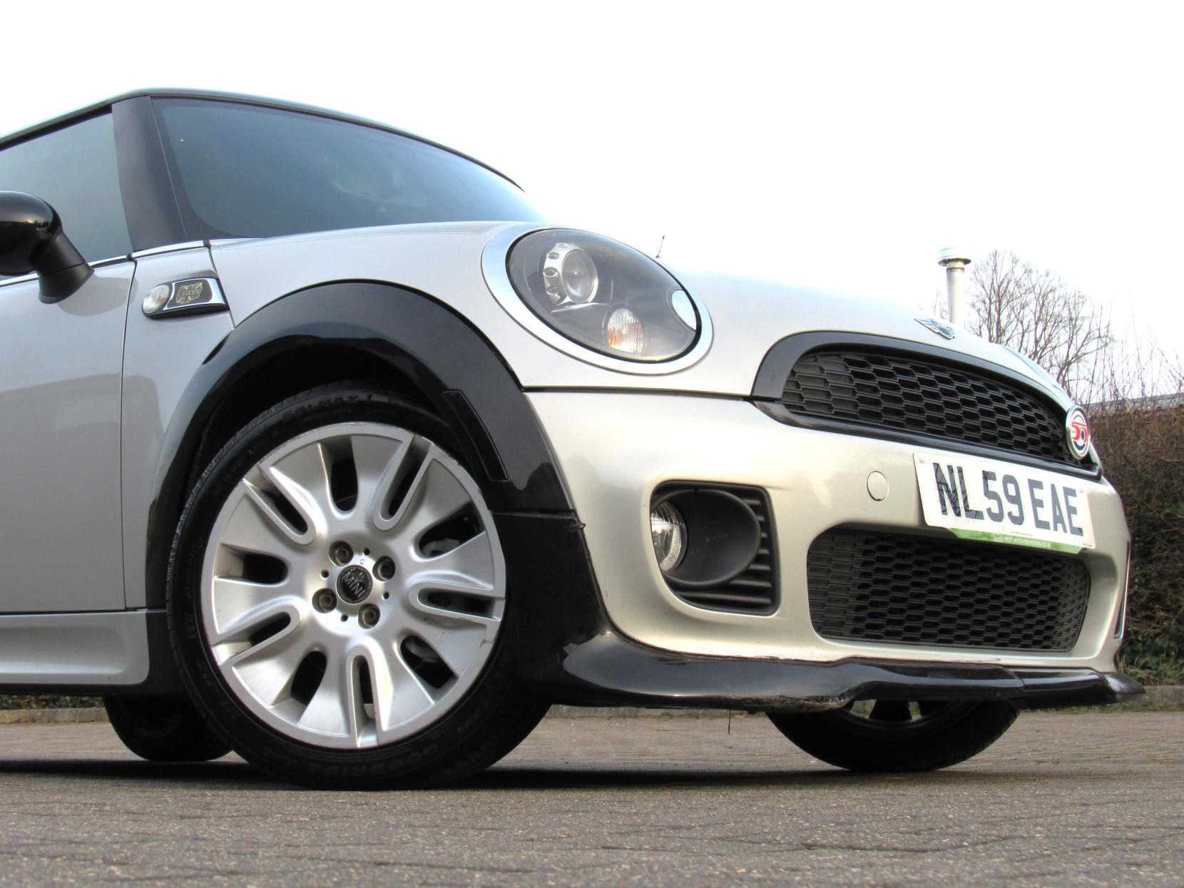 MINI Hatch 1.6 Cooper Camden Hatchback 3dr Petrol Manual Euro 4 (120 ps)